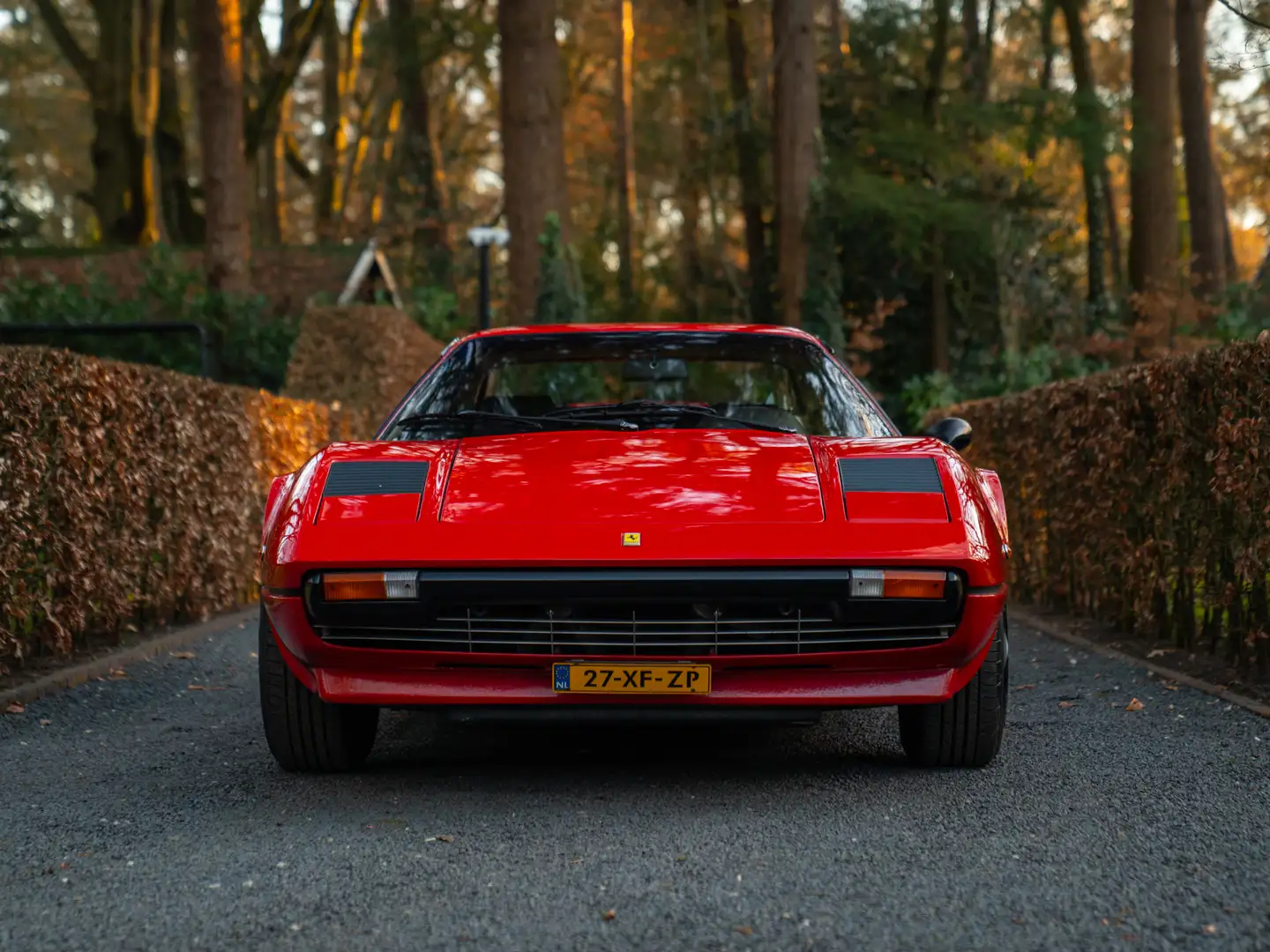 Ferrari 208 GTB Rot - 2