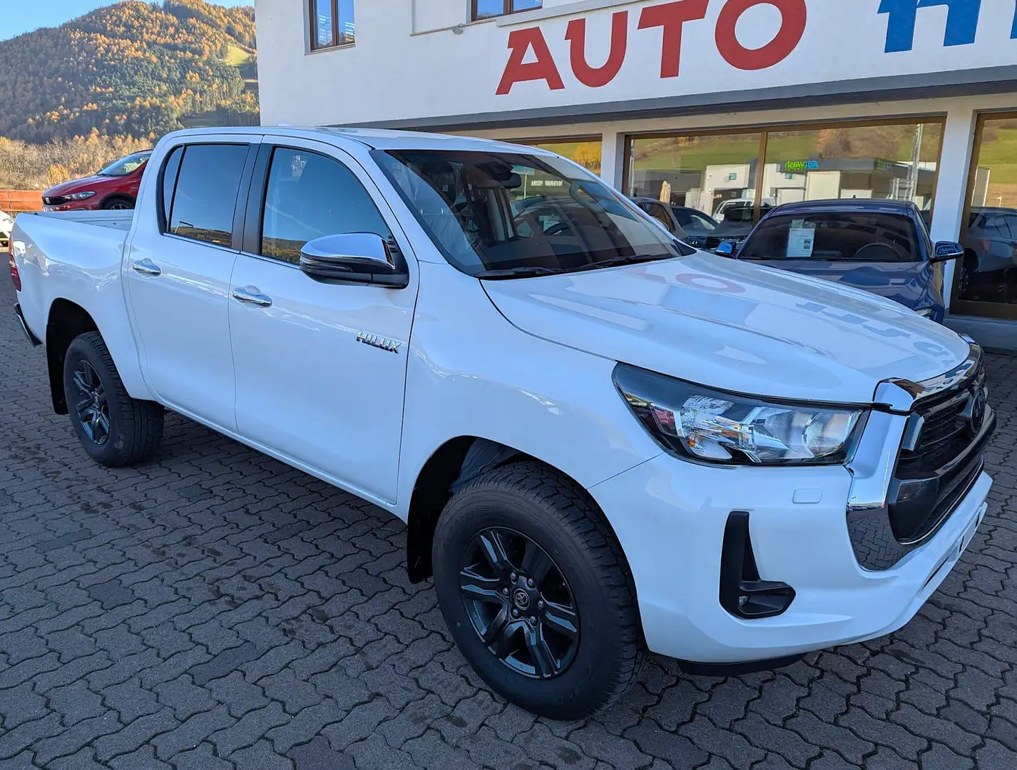 Toyota Hilux 2.8 D-4D DOULE CAB COMFORT Bianco - 1