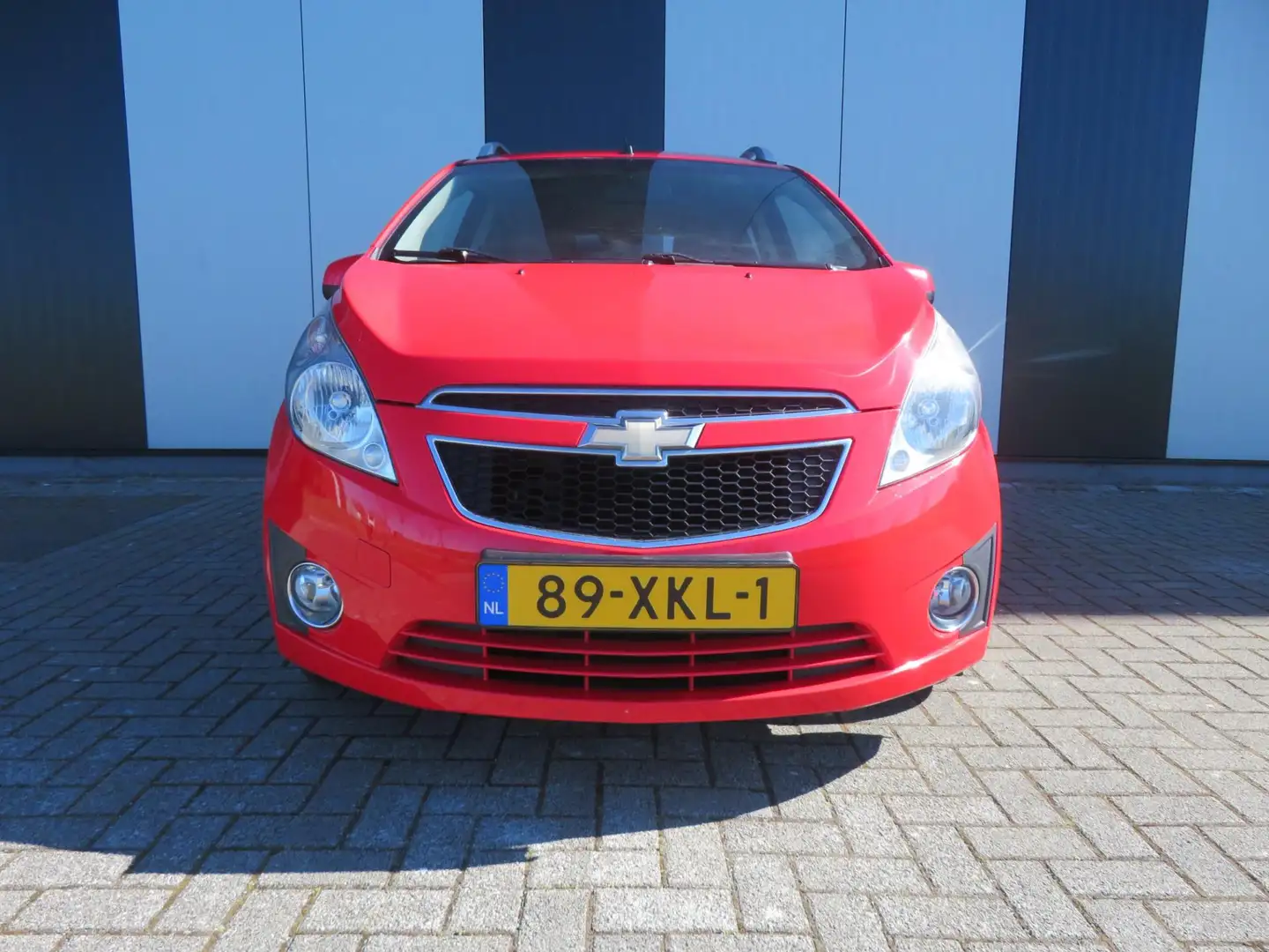 Chevrolet Spark 1.0 16V LS Bi-Fuel Rood - 2
