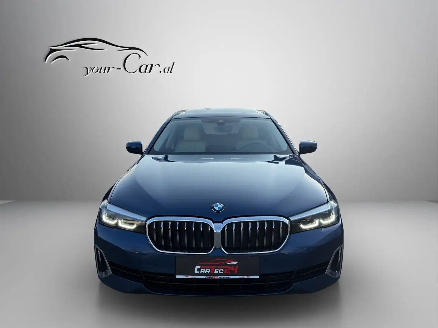 BMW 518 d Touring Luxury Line Aut. *PANO, LEDER, AMBI, DA* Blau - 2