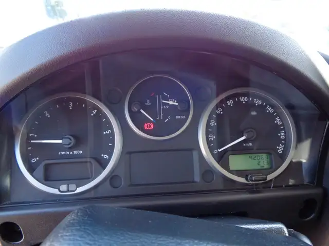 Land Rover Defender view 11