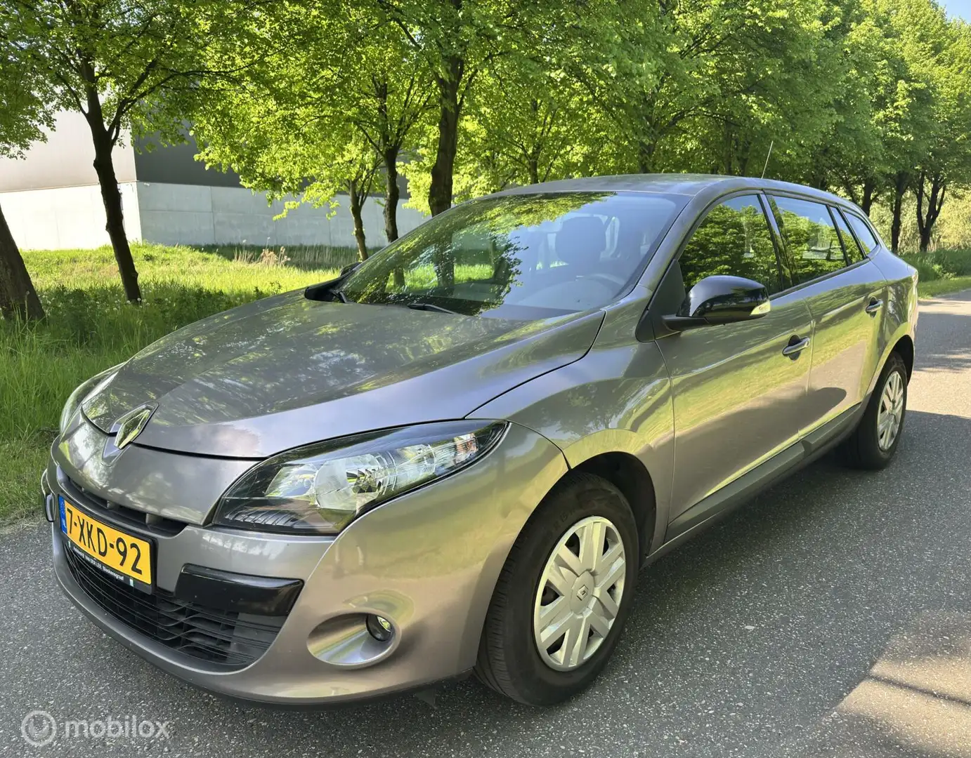 Renault Megane Estate 1.6 Expression*DISTRIBUTIE VV*1EIGENAAR Gris - 1