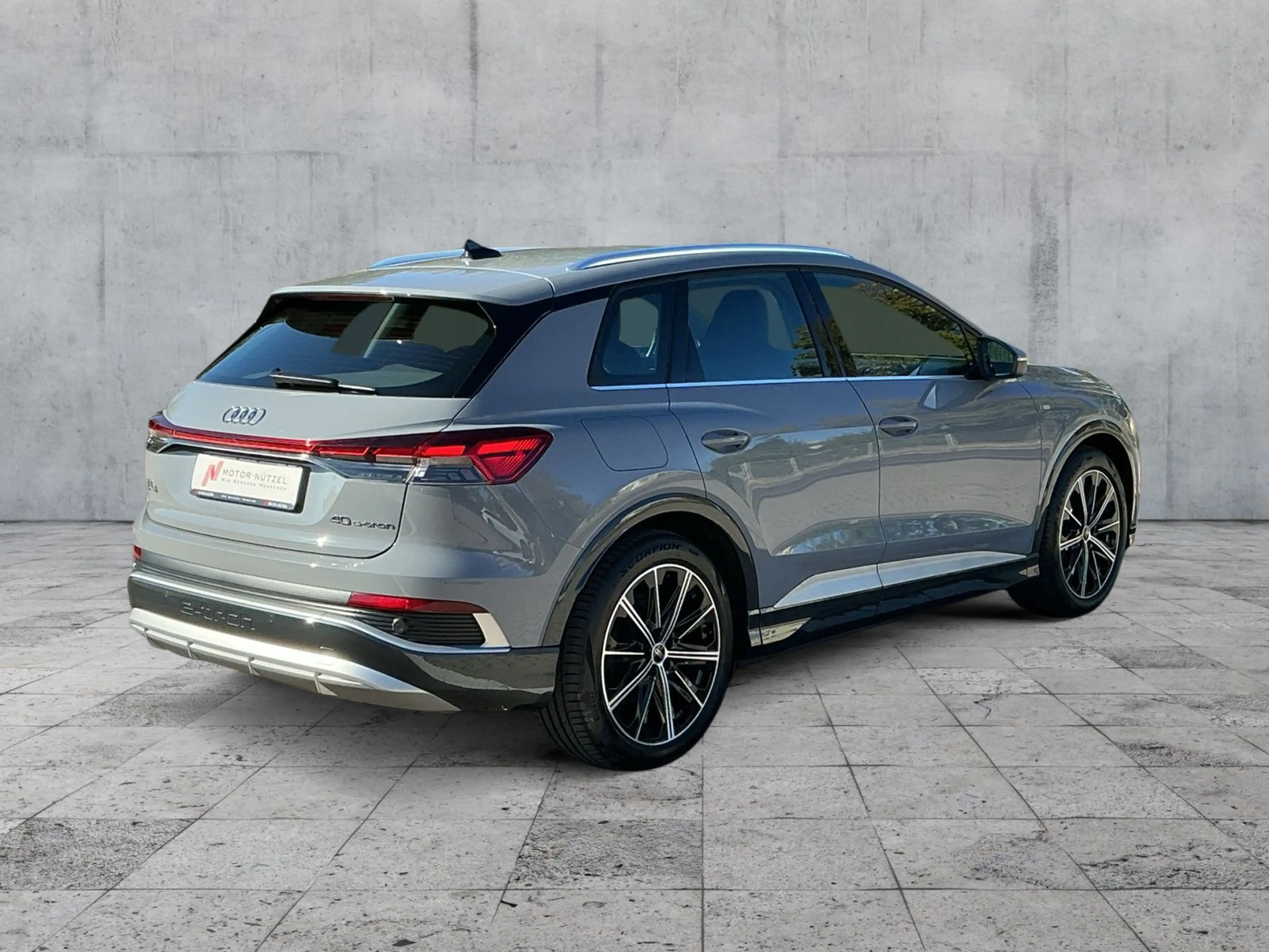 Audi Q4 e-tron 40 S-LINE MATRIX+NAVI+HuD+RFK+ACC+20" — photo 6