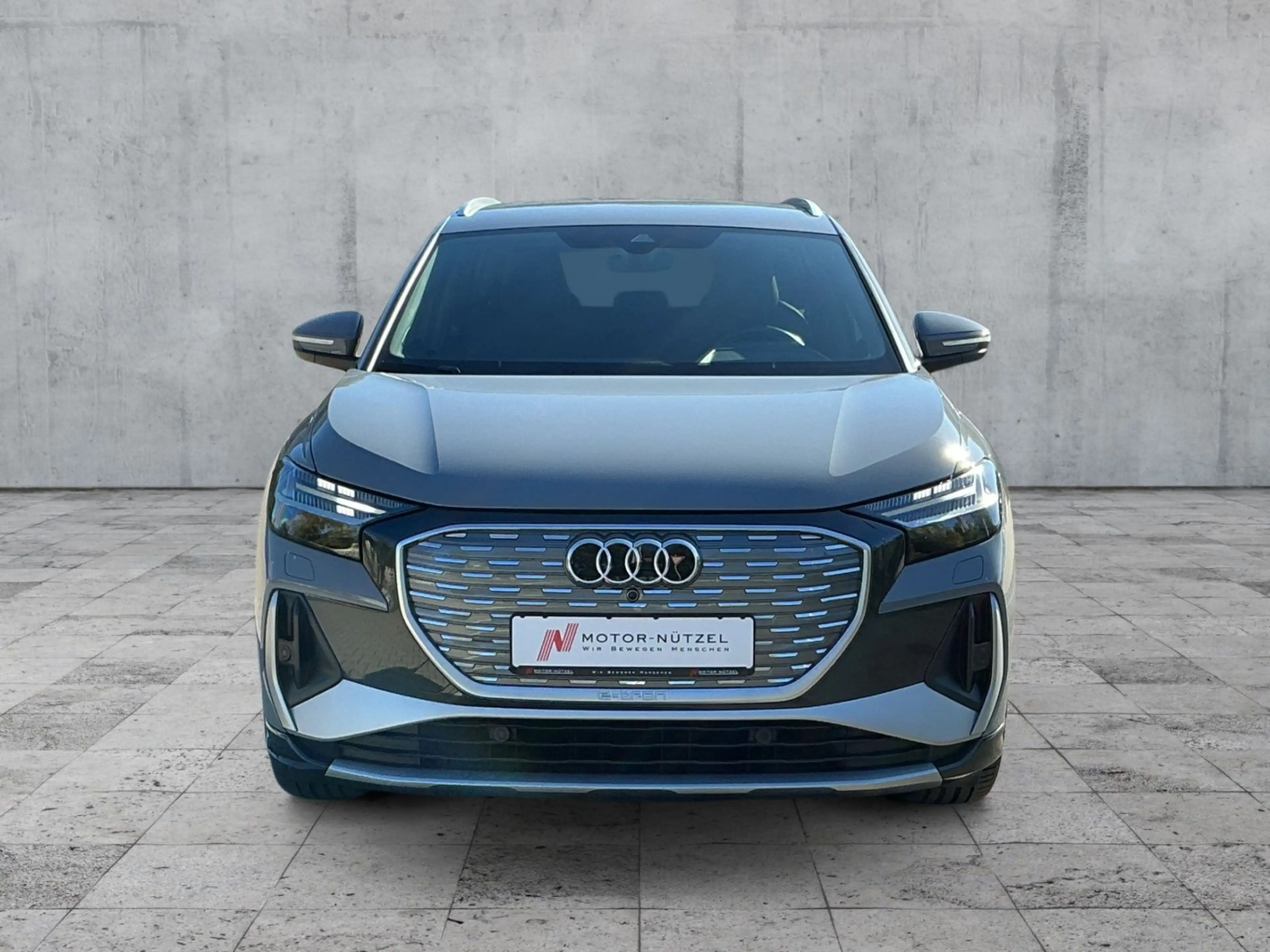 Audi Q4 e-tron 40 S-LINE MATRIX+NAVI+HuD+RFK+ACC+20" — photo 3