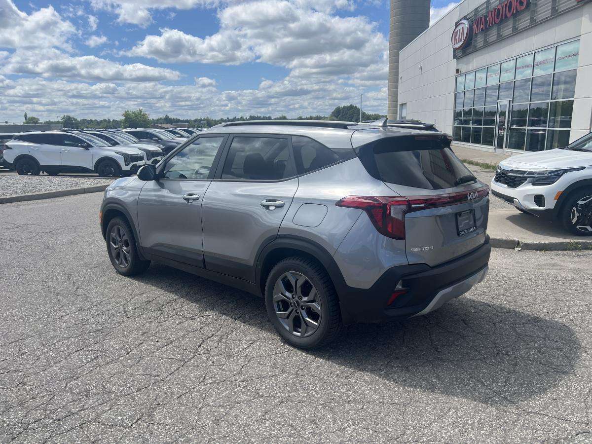 2025 Kia Seltos LX AWD - Alloys Heated Seats Android Auto/Apple Ca — снимка 1