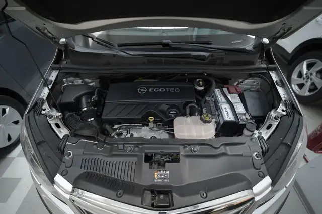 Opel Mokka view 8