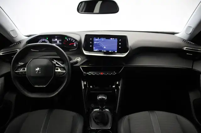Peugeot 2008 view 2
