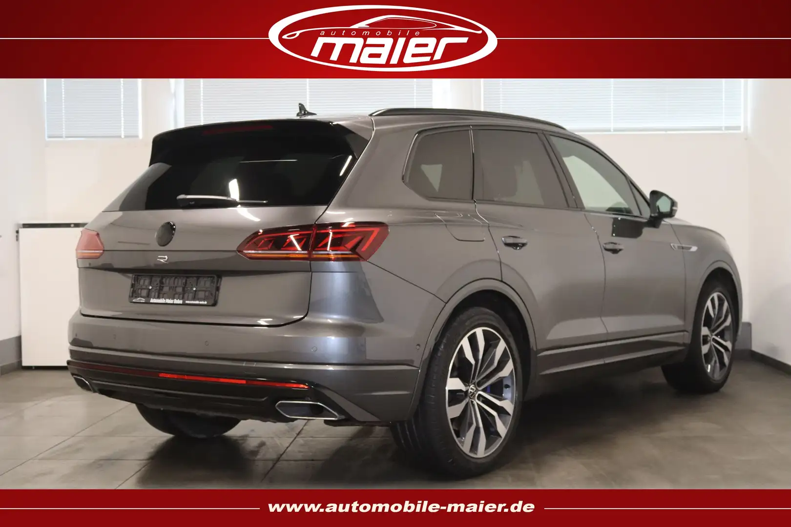 Volkswagen Touareg R Black 4M. eHybrid-IQ-VIRTUAL-PANO-LUFT Grau - 2