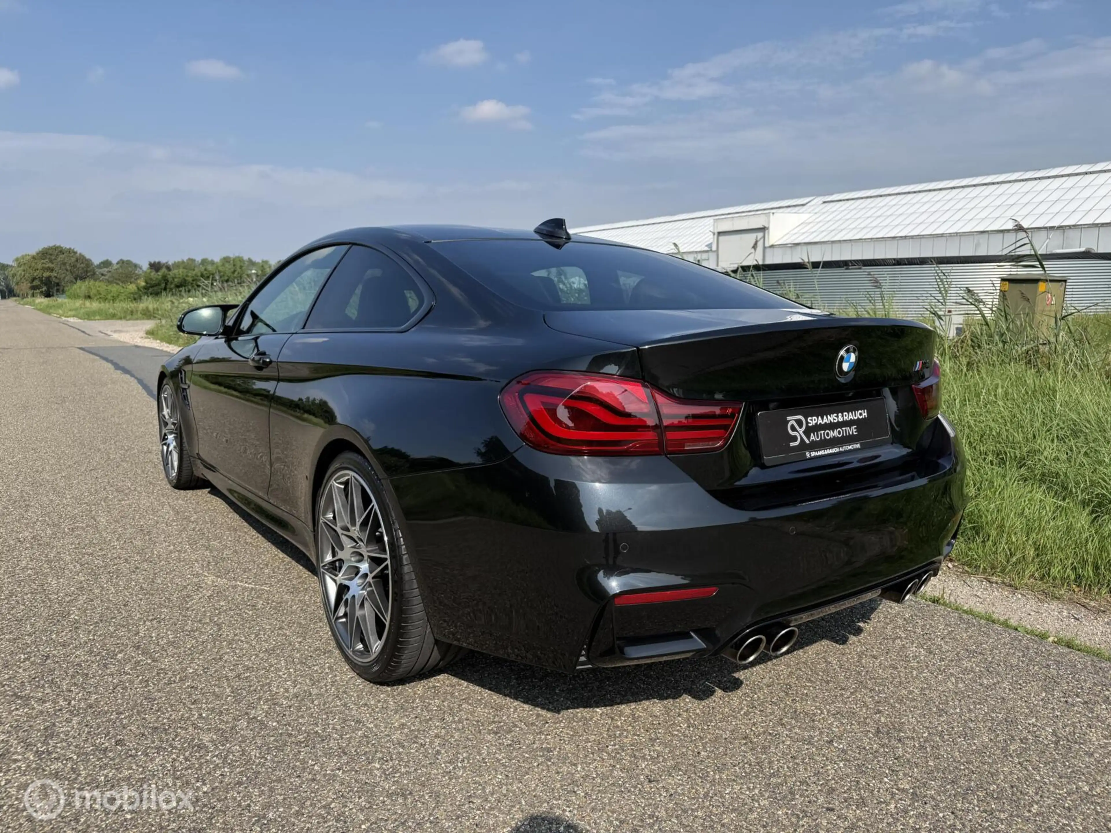 BMW M4 4-serie Coupé Competition — photo 4