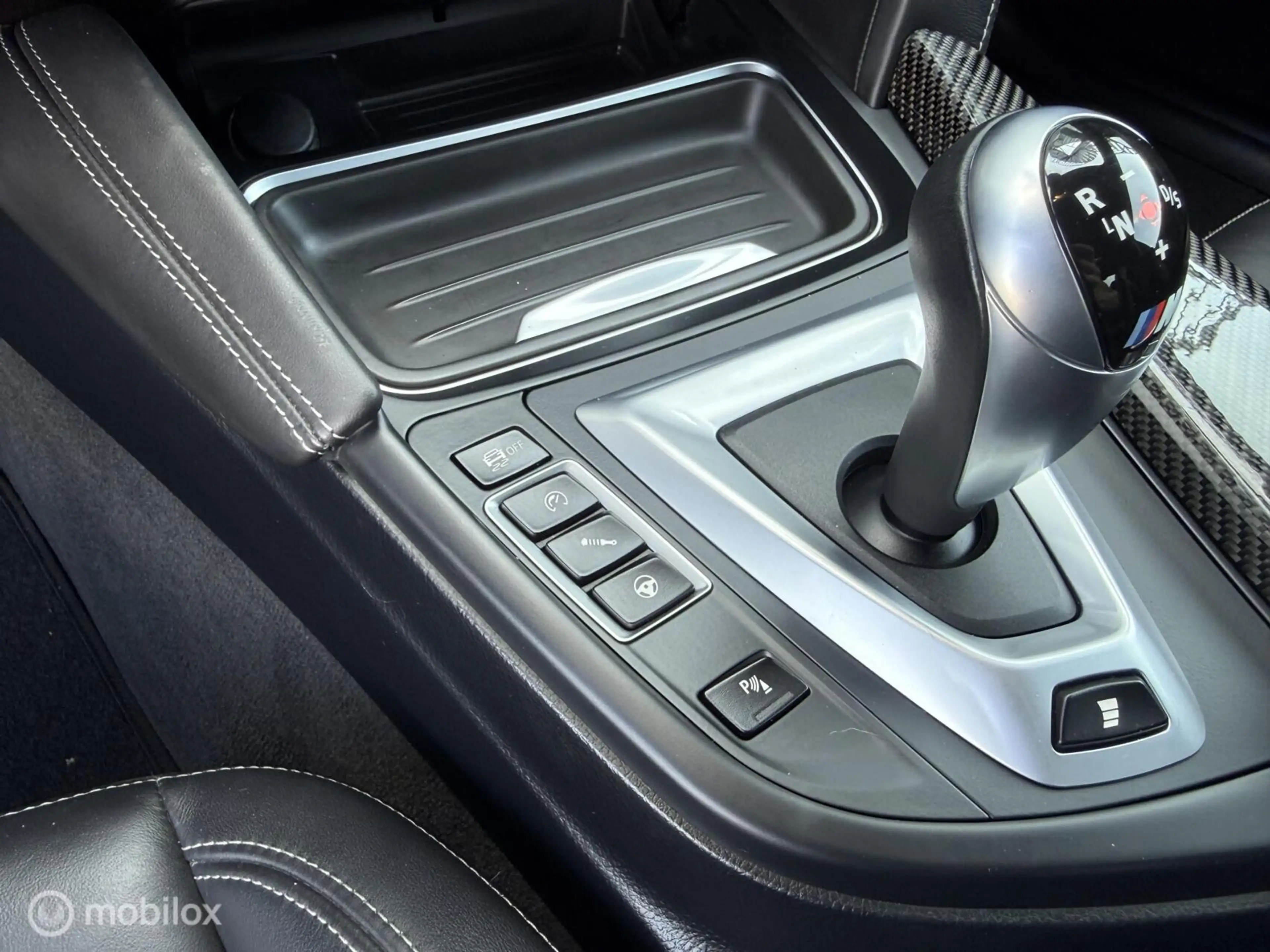 BMW M4 4-serie Coupé Competition — photo 25