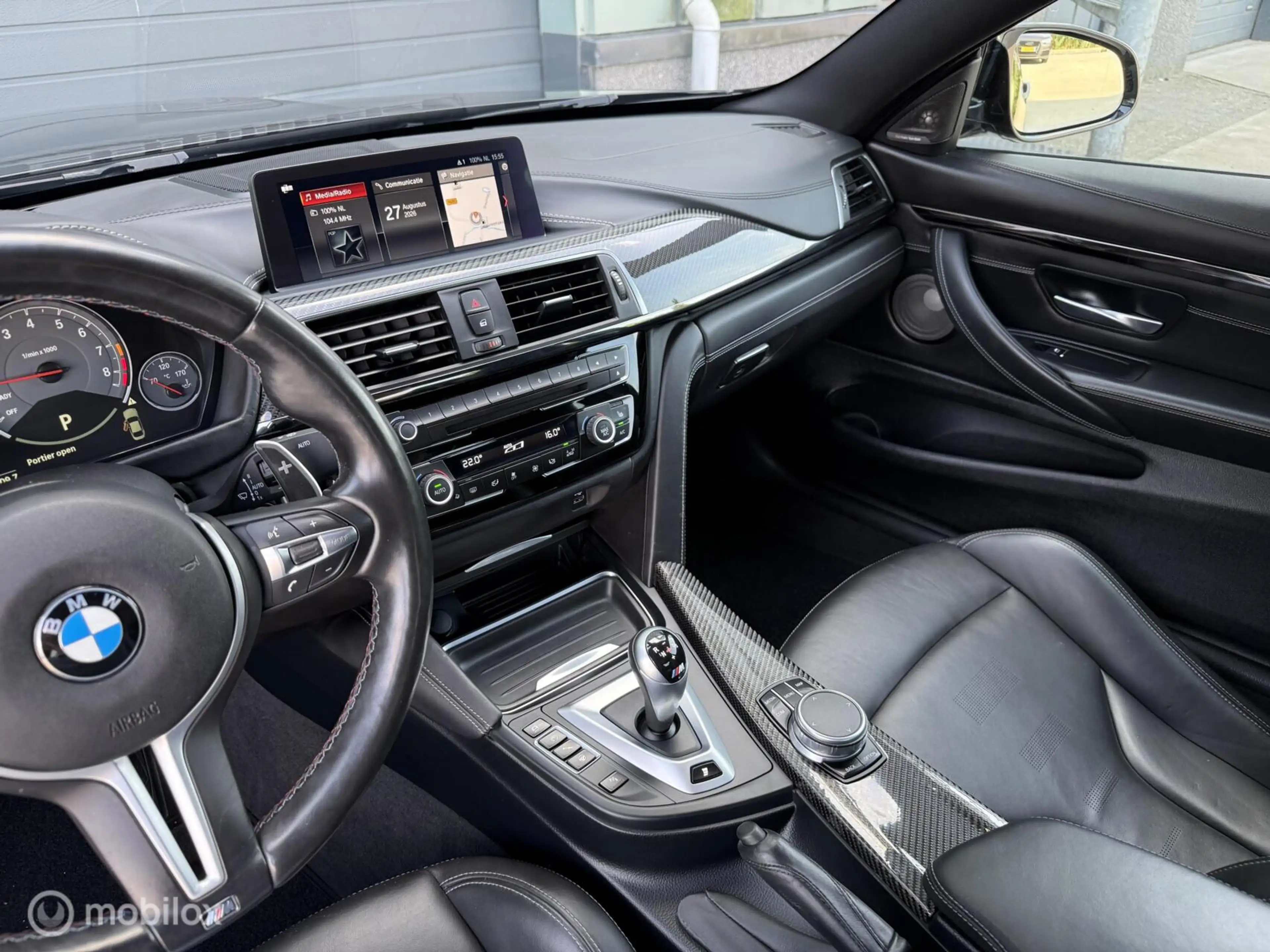 BMW M4 4-serie Coupé Competition — photo 18