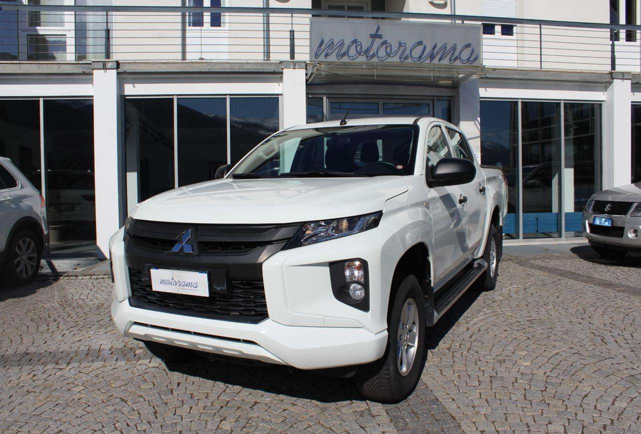 Mitsubishi L200 2.3 D Double Cab 4x4 Super Select