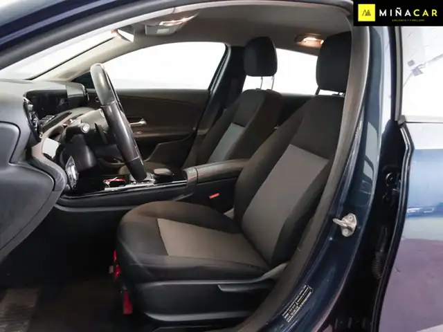 Mercedes-Benz A-Class view 6