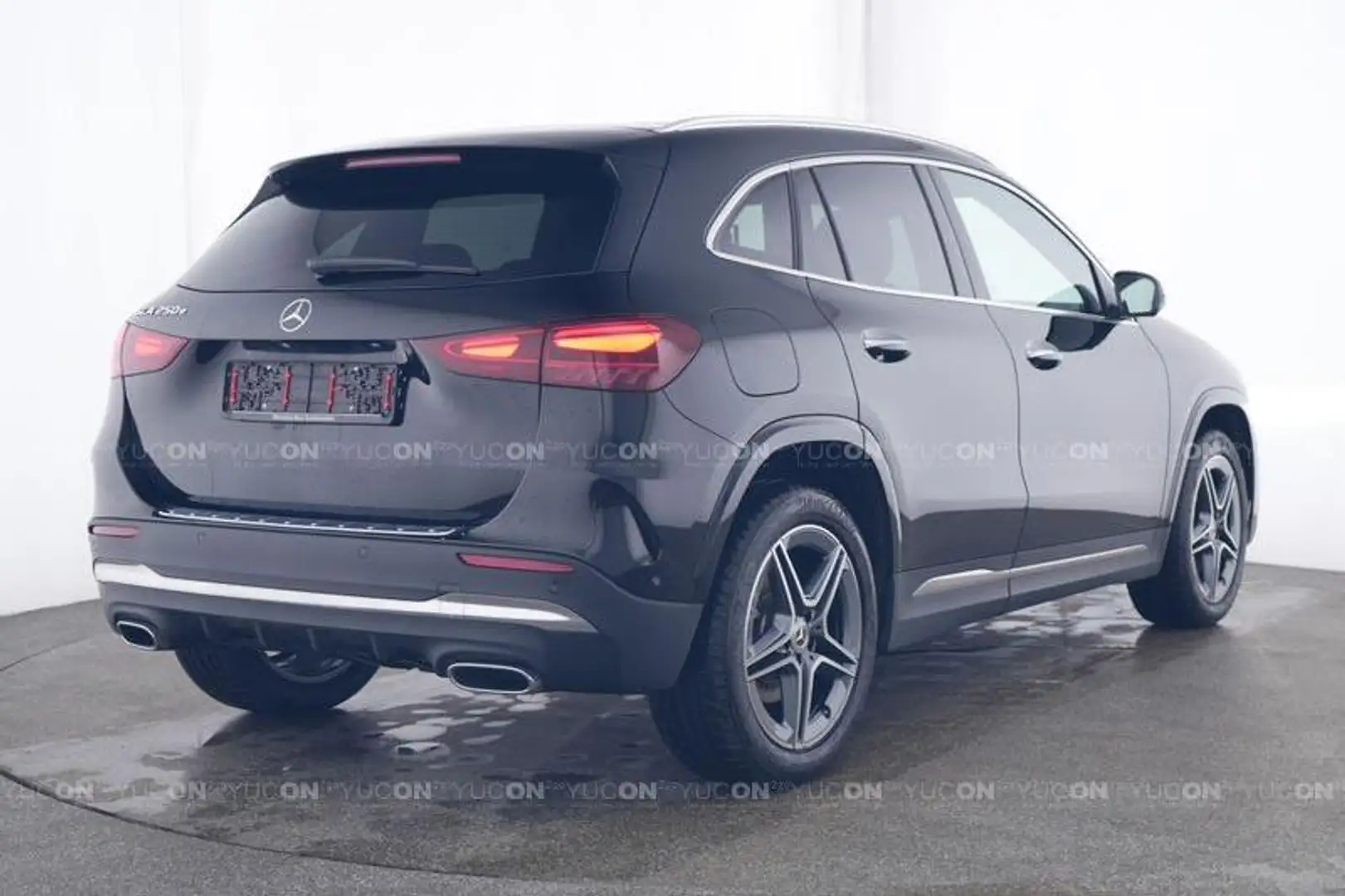 Mercedes-Benz GLA 250 GLA 250e Automaat AMG Line | Winterpakket | Parkee Nero - 2