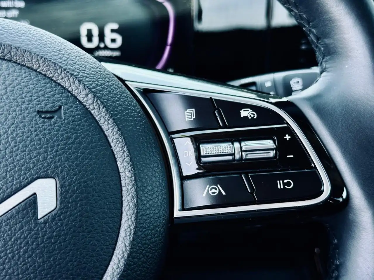 Kia Seltos снимка Kia Seltos