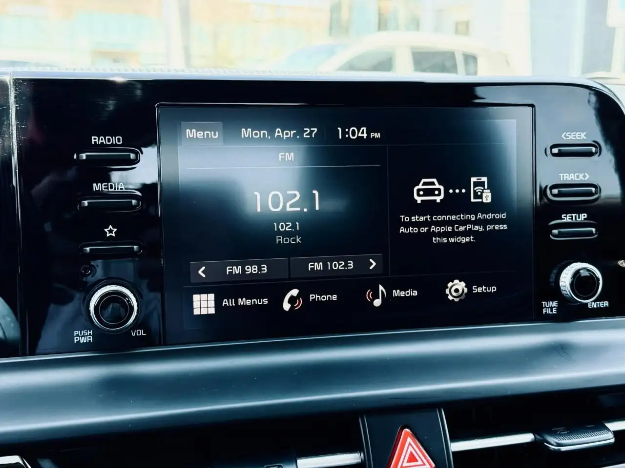 Kia Seltos снимка Kia Seltos