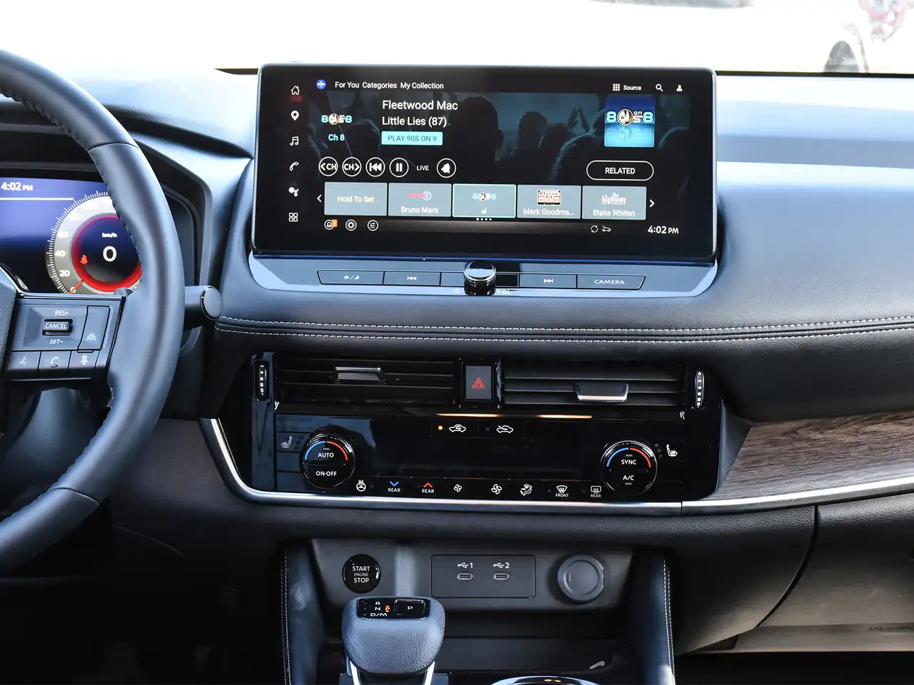 Nissan Rogue снимка Nissan Rogue