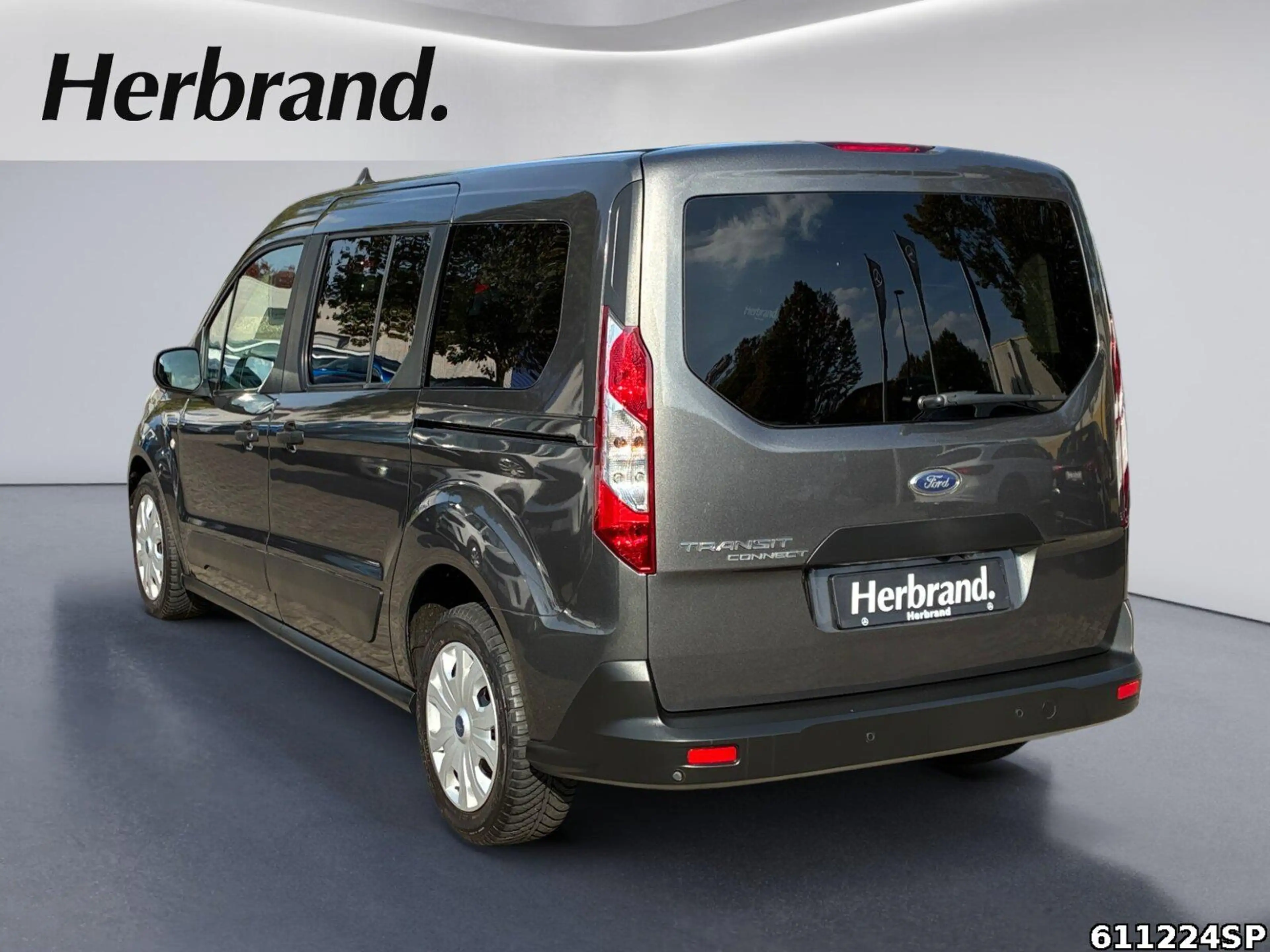 Ford Transit Connect — photo 4
