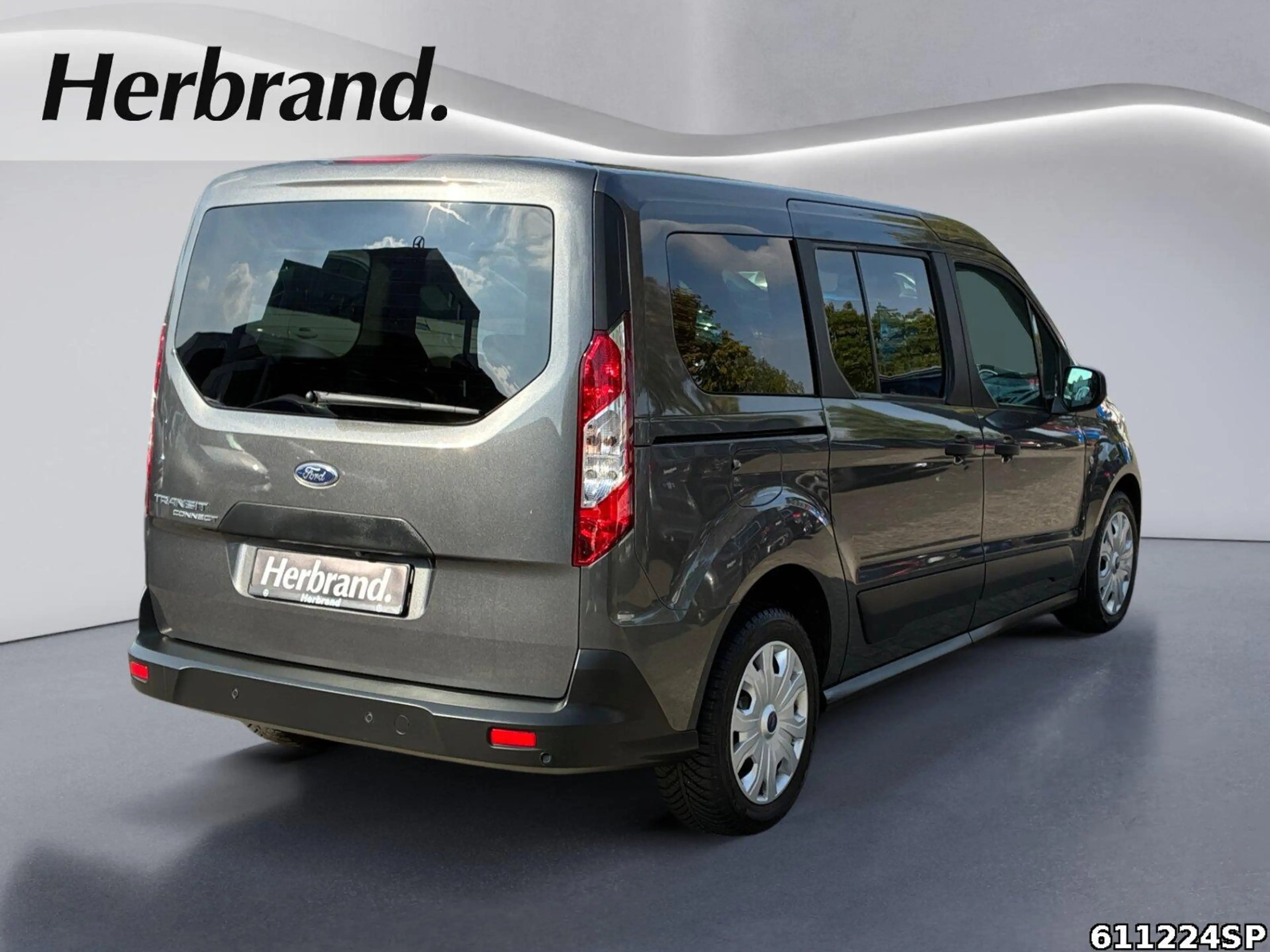 Ford Transit Connect — photo 3