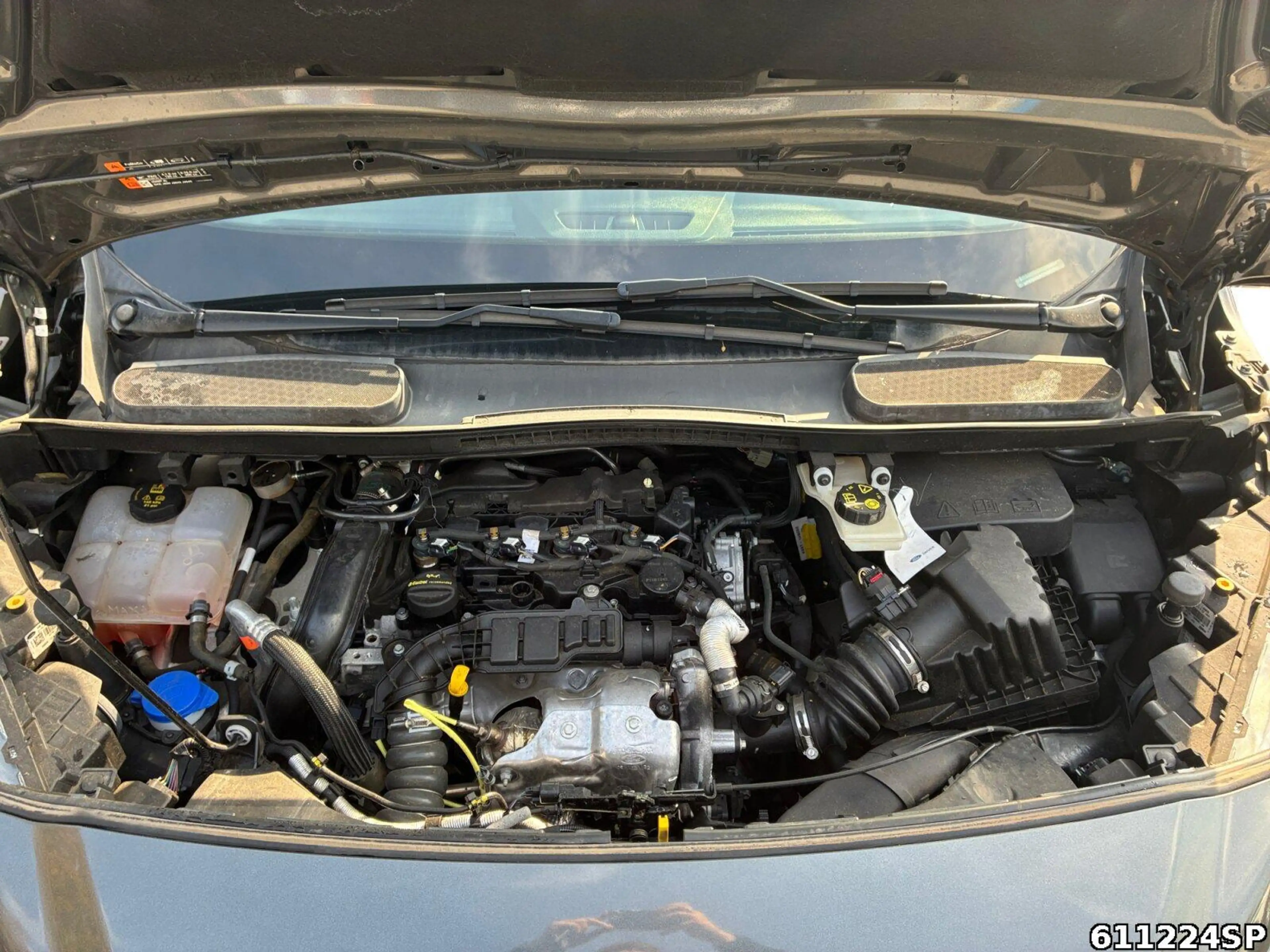Ford Transit Connect — photo 7