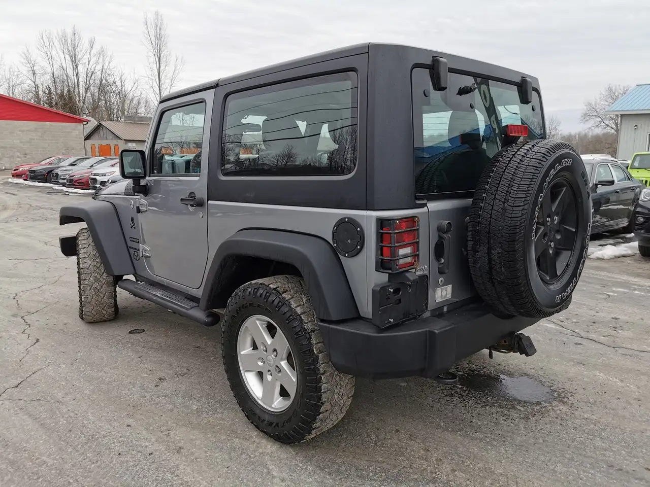 Jeep Wrangler photo Jeep Wrangler