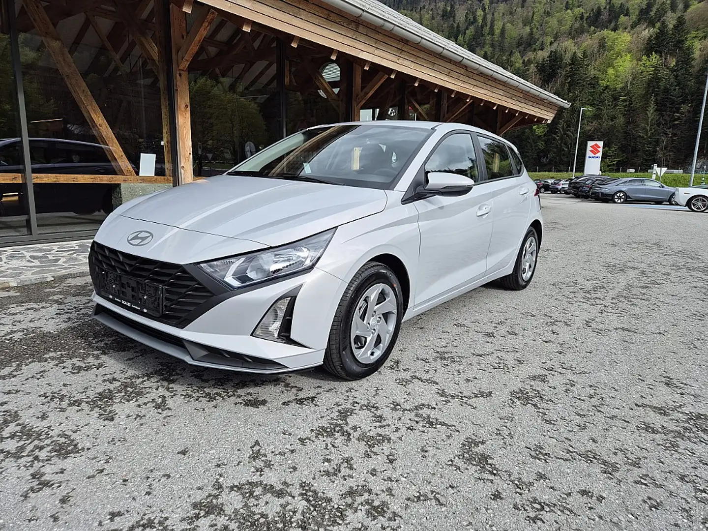 Hyundai i20 1,2 MPI Smart Line Grau - 1