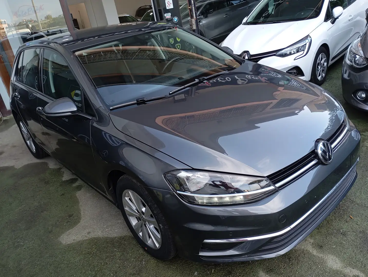 Volkswagen Golf 5P 1.6 TDI 115CV Business BMT Gris - 2