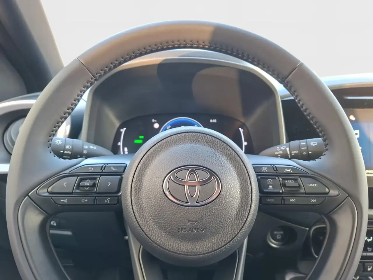 Toyota Aygo X Teamplayer 1.5 HYBRID AUTOM. +Sitzheizung +Kamera 11