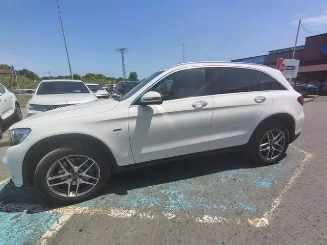 Mercedes-Benz GLC 350 e 4MATIC