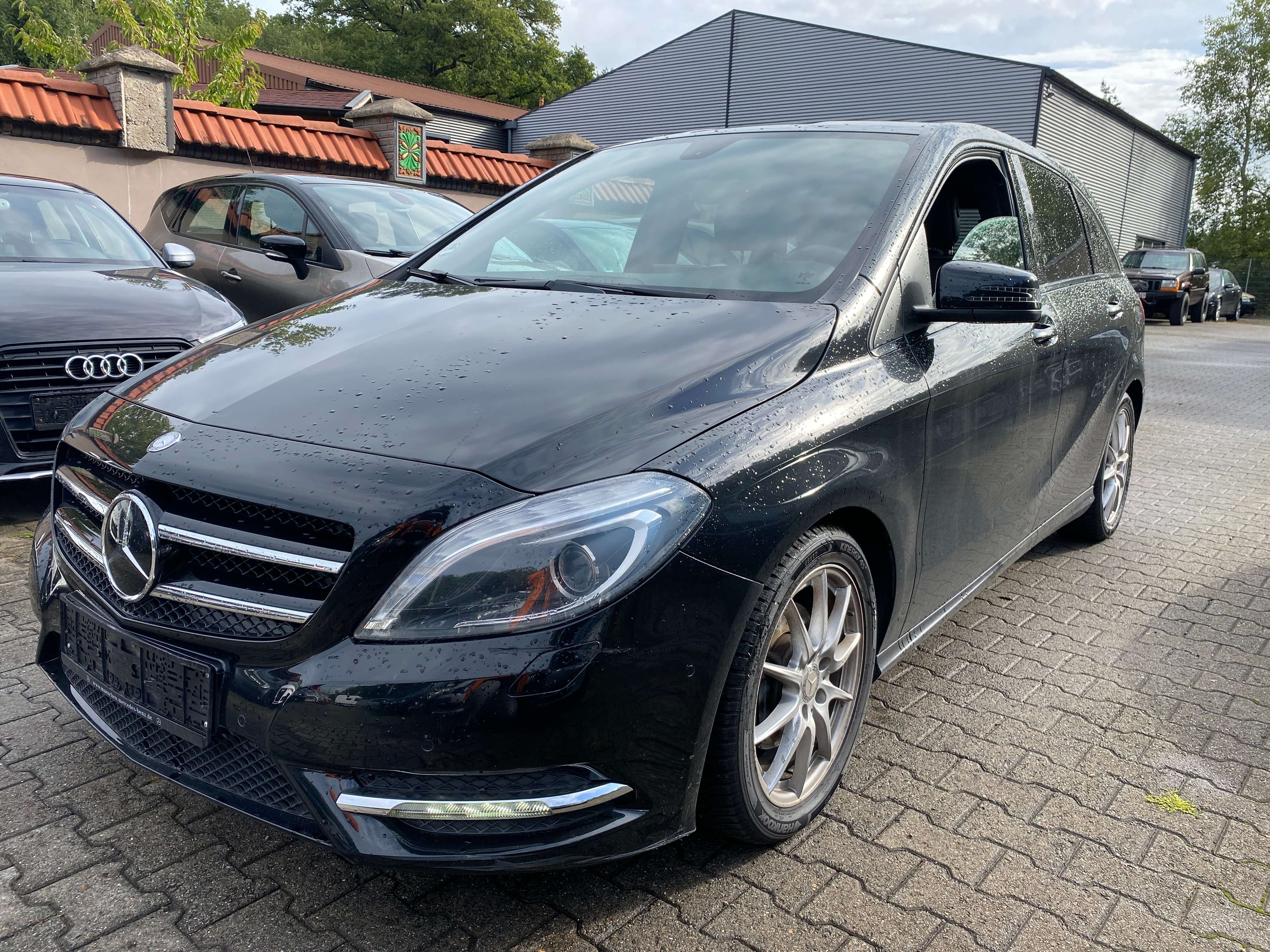 Second hand Mercedes Benz B-Class 