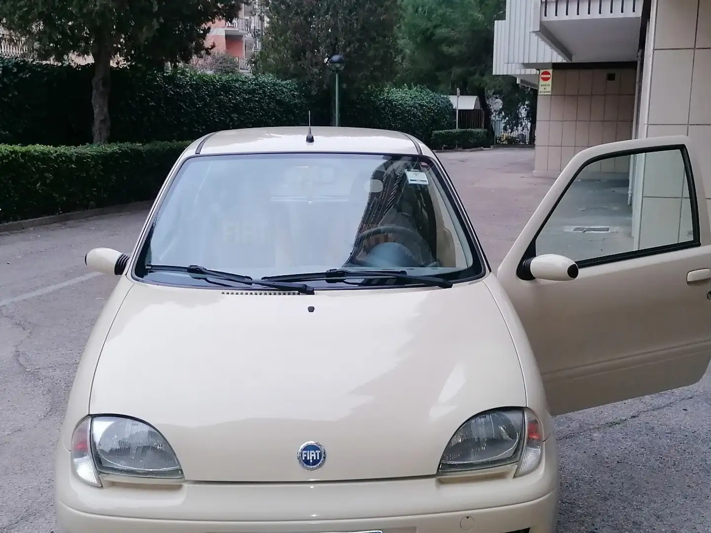 Fiat Seicento 1.1 Active Бежевий - 1