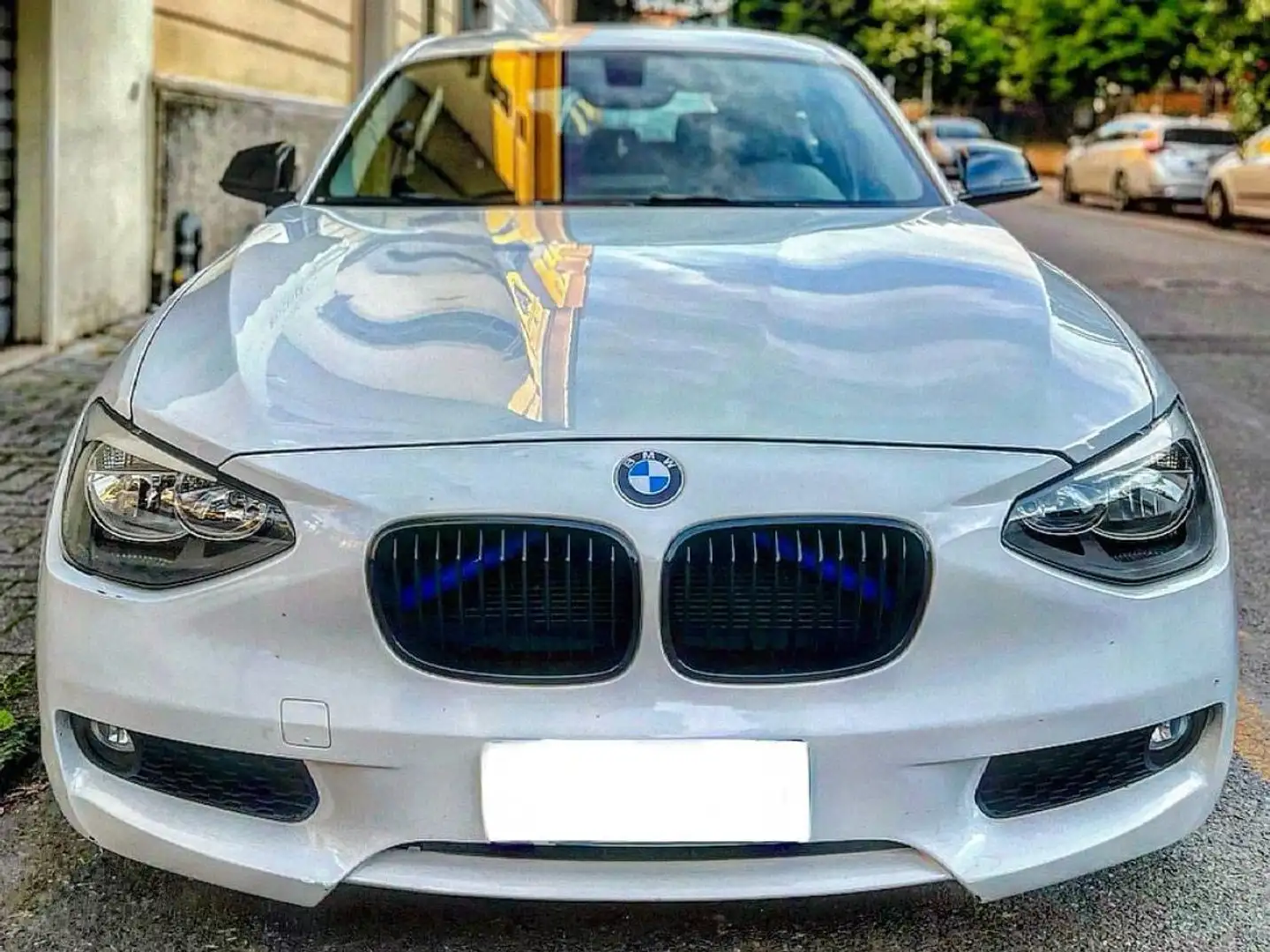 BMW 116 Serie 1 F/20-21 2011 116d 5p Sport Bianco - 2