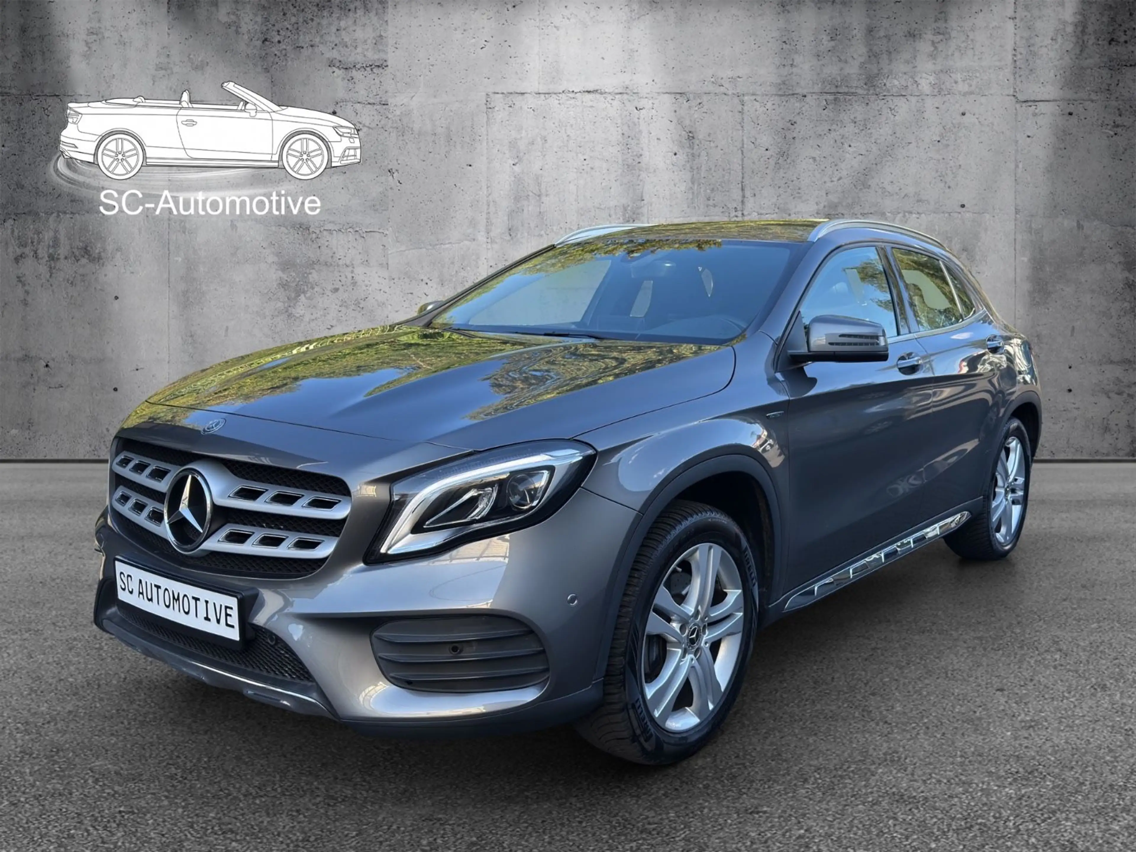 Mercedes-Benz GLA 220 4Matic *AMG*AHK*NAVI*LED*TEMP*EDITION