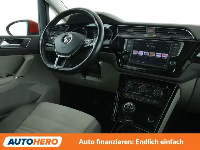 Volkswagen Touran view 13