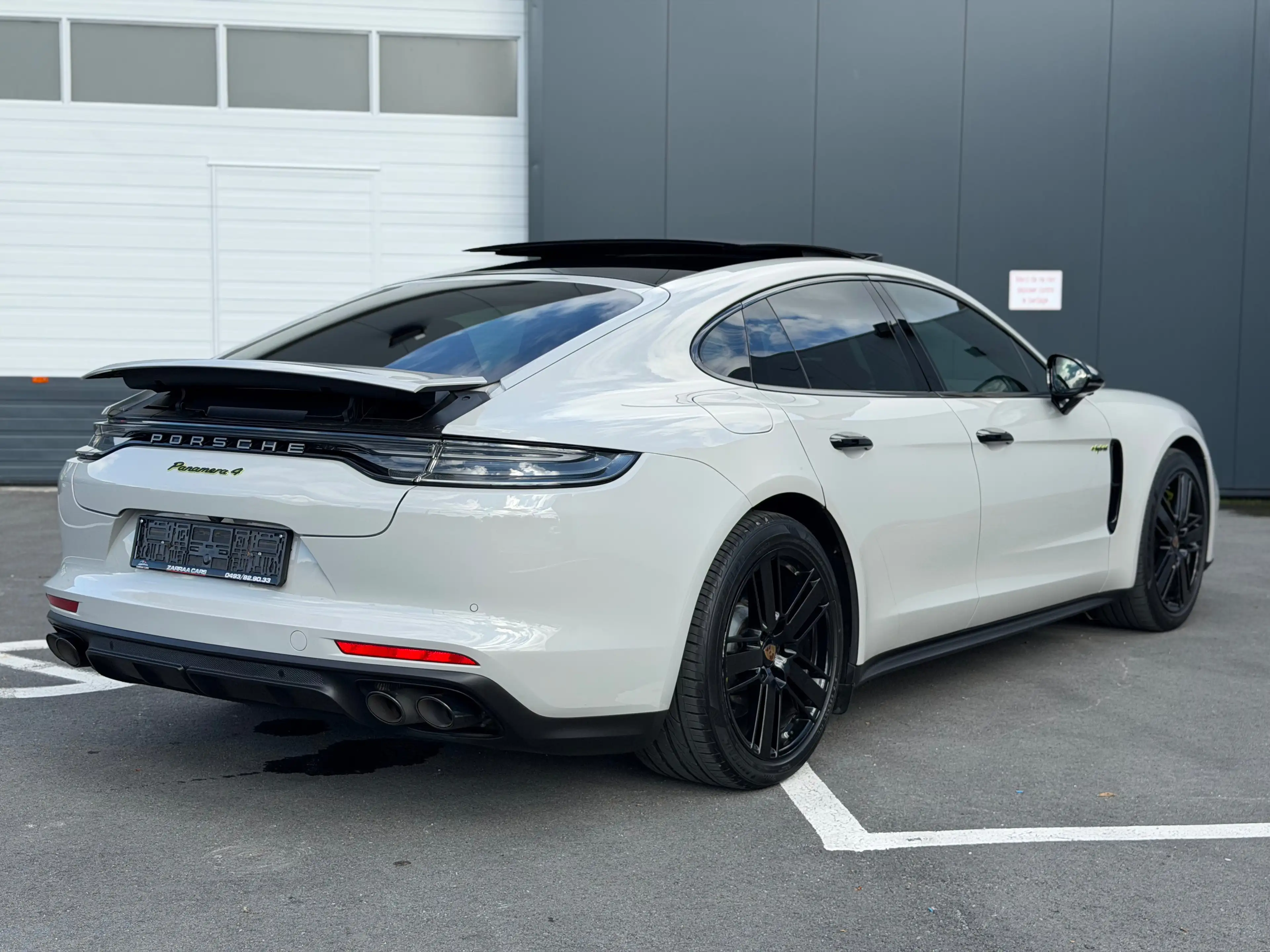 Porsche Panamera 4 e-Hybrid 2.9 V6 Bi-Turbo PHEV FACELIFT - PLATINIUM EDITION-SPORT DESIGN-TOIT PANO-OUVRANT.... — photo 5