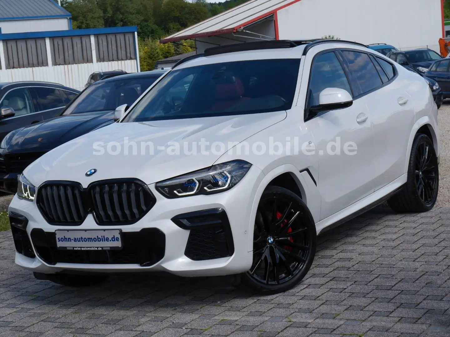 BMW X6 xDr 40d M-Sport Laser/Pano/HUD/Carbon/IconicG Wit - 1