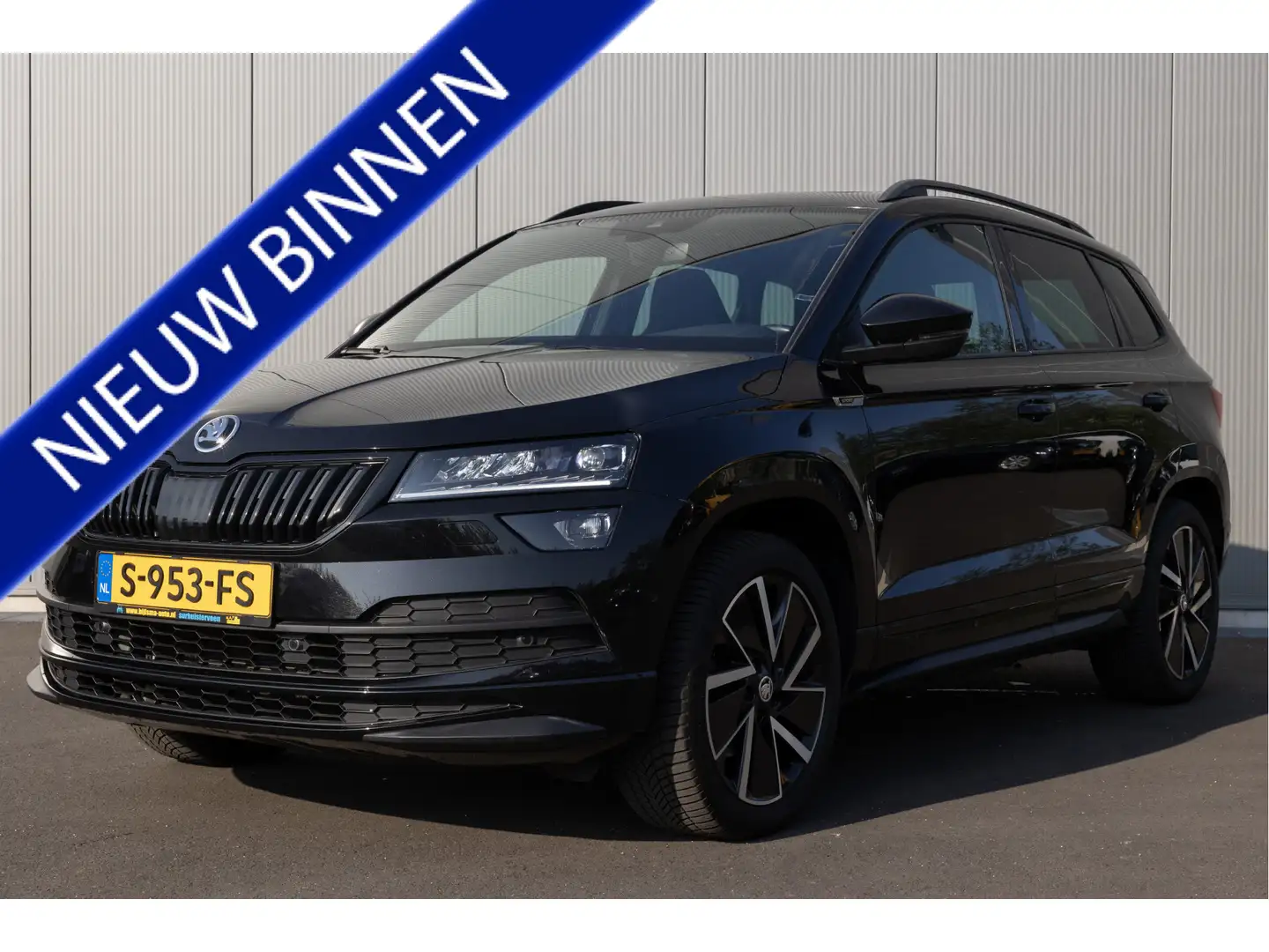 Skoda Karoq 2.0 TSI 4x4 |190 PK | PANORAMA | VIRT.COCKPIT | NA Černá - 1