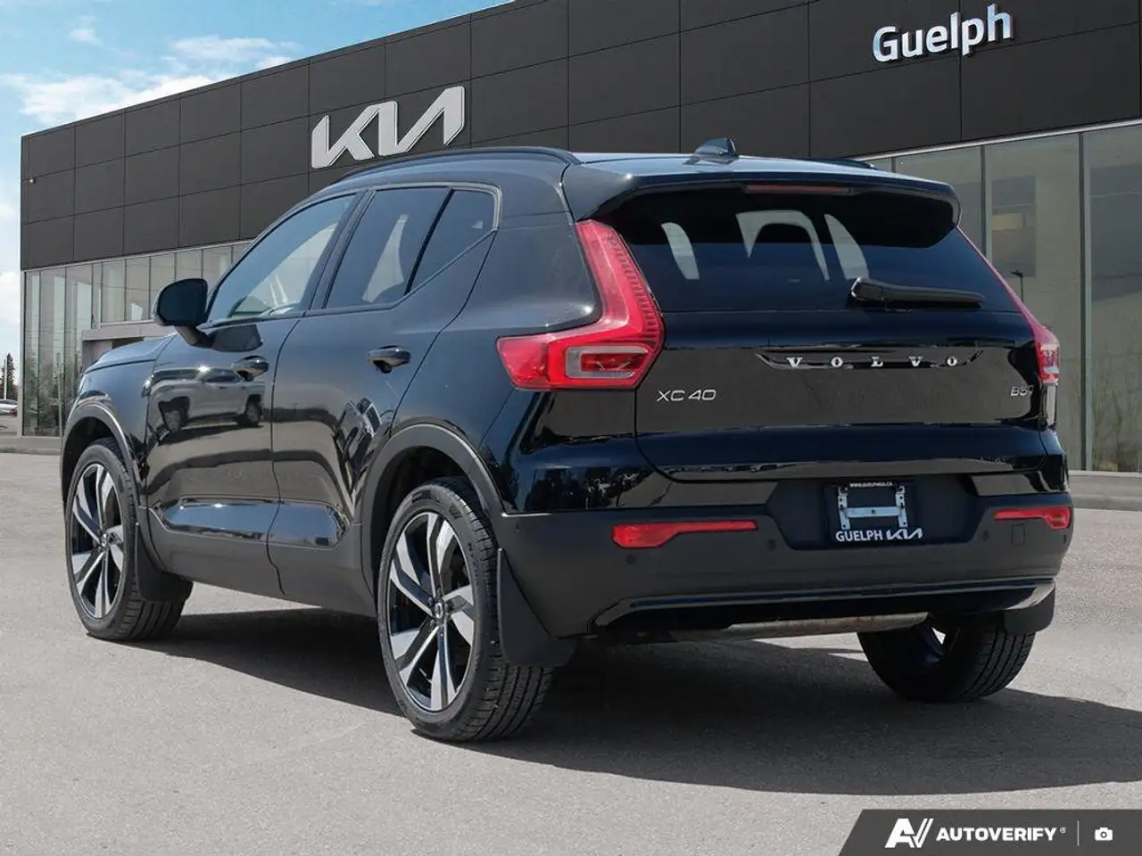 Volvo XC40 снимка Volvo XC40