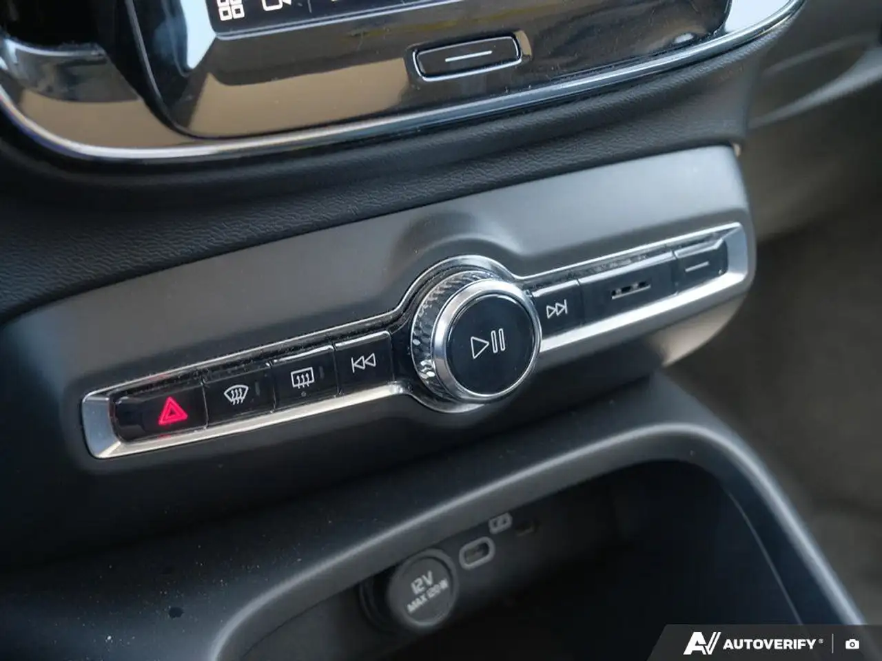 Volvo XC40 снимка Volvo XC40