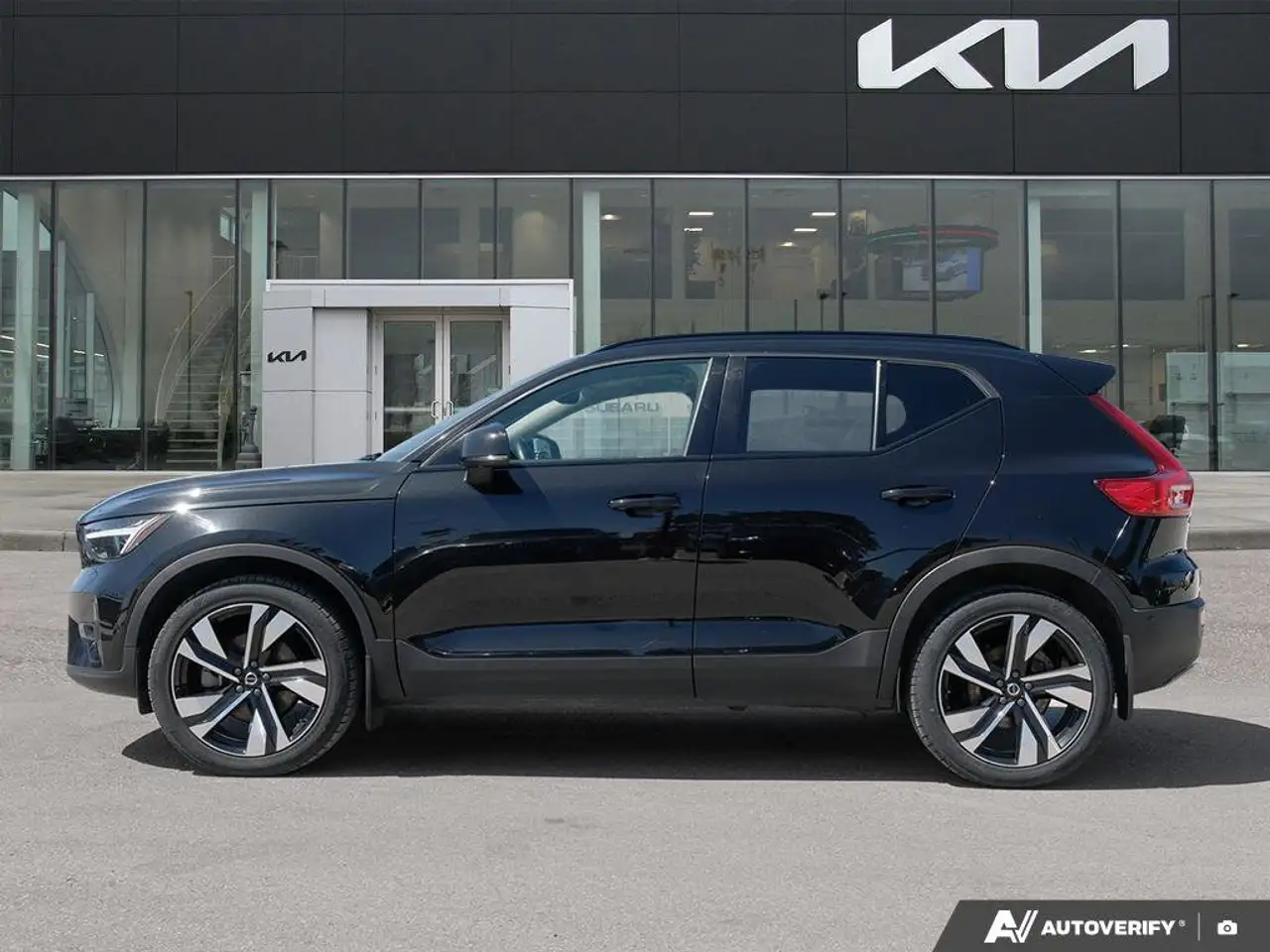 Volvo XC40 снимка Volvo XC40