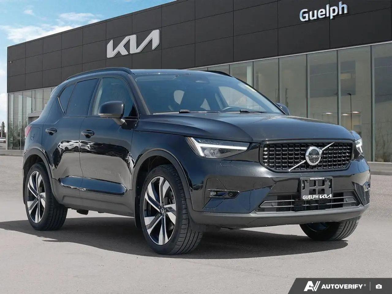 Volvo XC40 снимка Volvo XC40