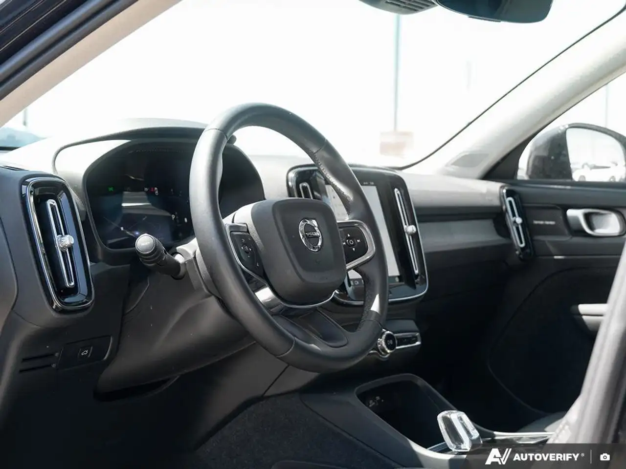 Volvo XC40 снимка Volvo XC40