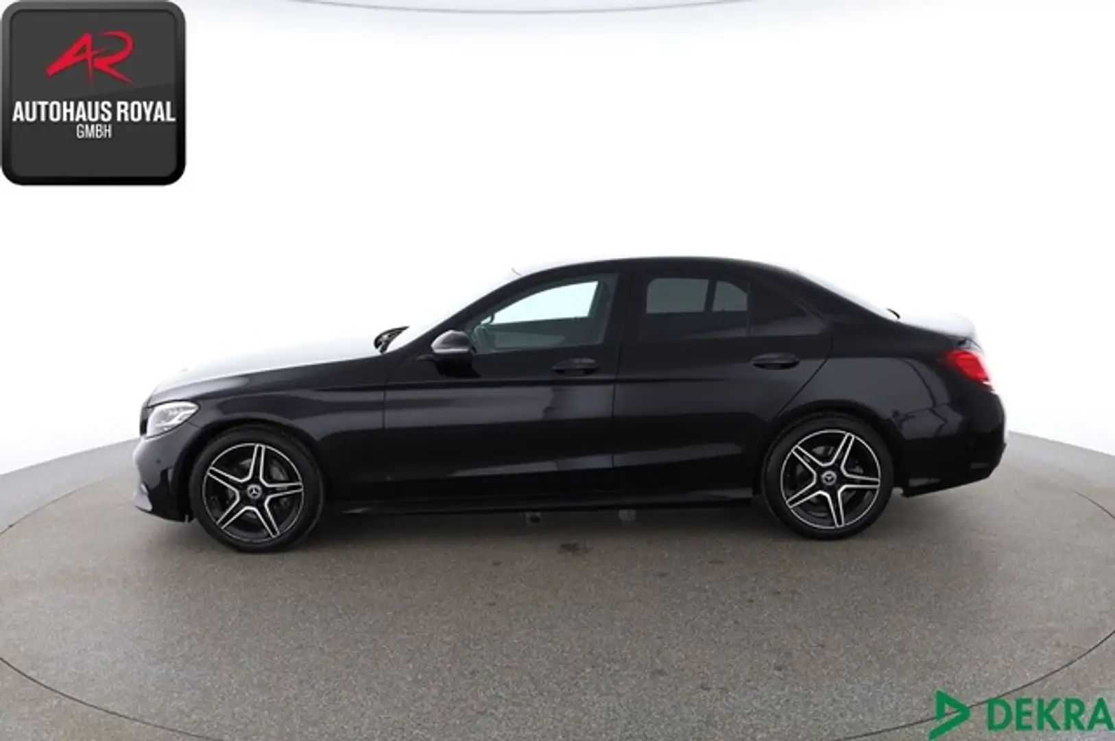 Mercedes-Benz C 200 d 3x AMG NIGHT CARPLAY,VOLLLEDER,18ZOLL,SH Fekete - 2