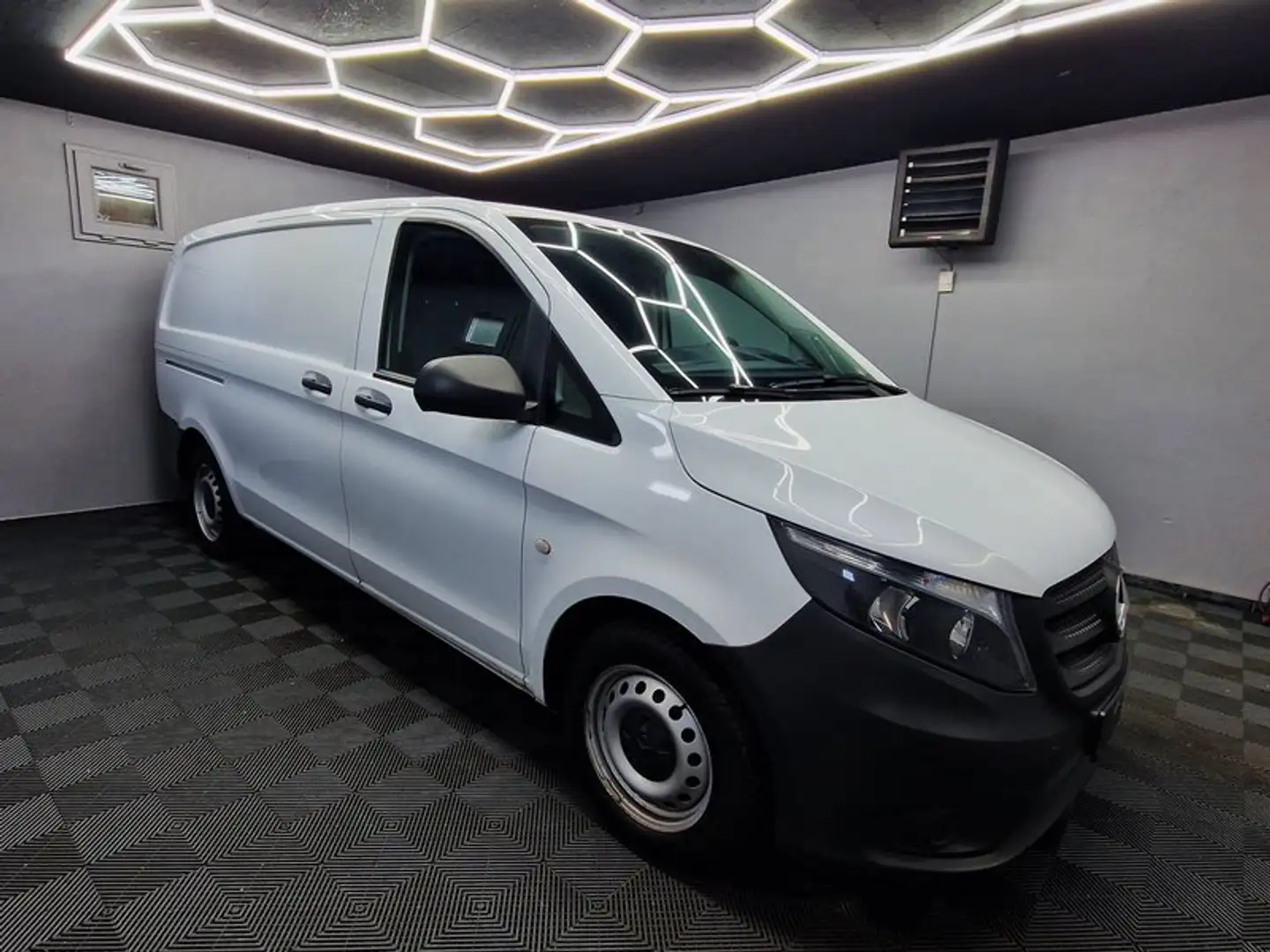 Mercedes-Benz Vito 111 CDI FWD lang|SORTIMO REGALE|KLIMA|CAM Blanc - 2