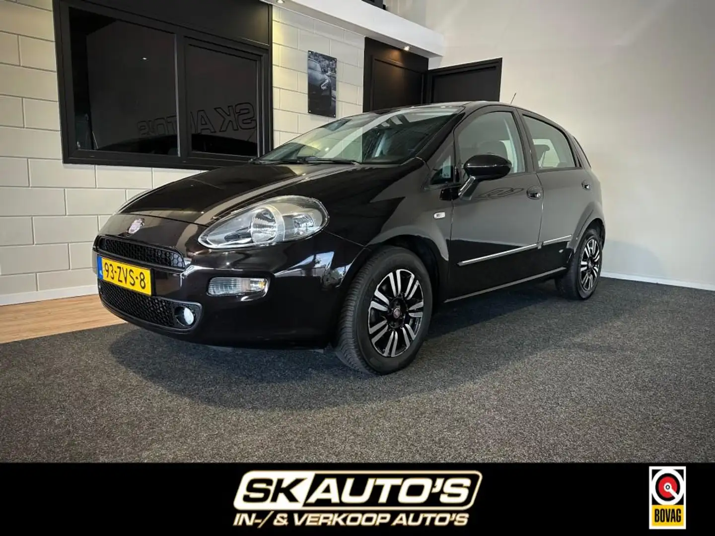 Fiat Punto 0.9 TWINAIR EASY RIJKLAAR l LMV l CLIMATE l CRUISE Black - 1