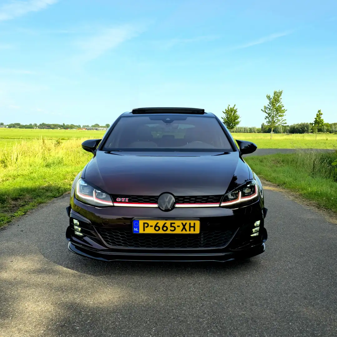 Volkswagen Golf 2.0 TSI GTI Perf. Paars - 1
