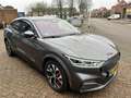 Ford Mustang Mach-E Extended First Edition AWD 98 kWh Garantie t/m jun Gris - thumbnail 4