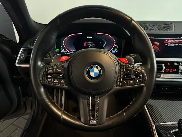 BMW 3 Series view 11