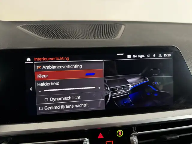 BMW 3 Series view 29