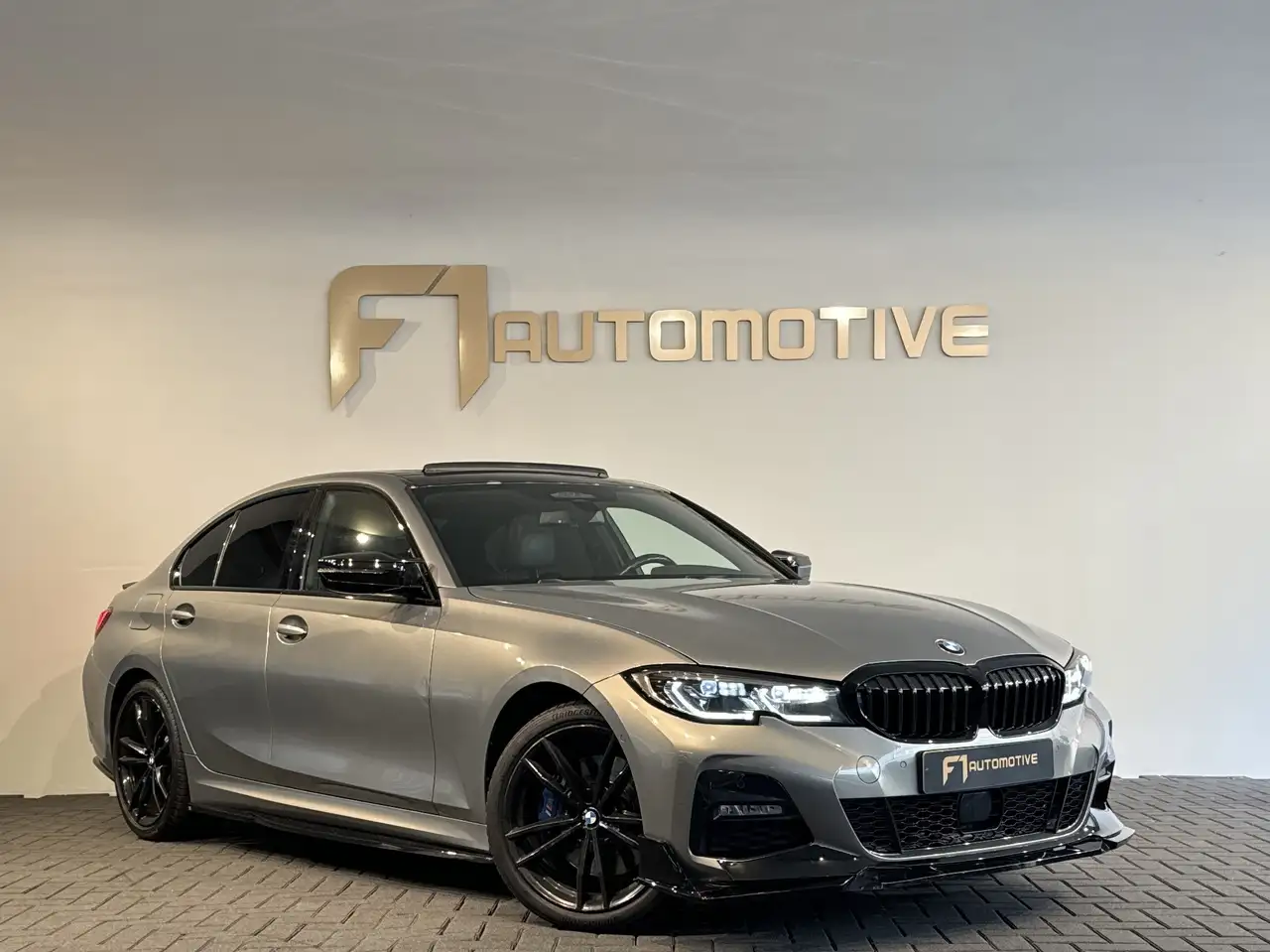BMW 330 E HIGH EXECUTIVE 292CH - TOIT OUVRANT PANORAMIQUE - CAMÉRA D'AIDE AU STATIONNEMENT - HAYON ARRIÈRE ÉLECTRIQUE